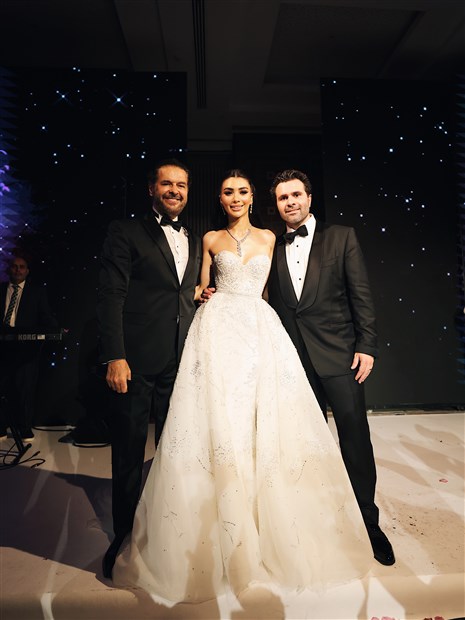 Wedd 11